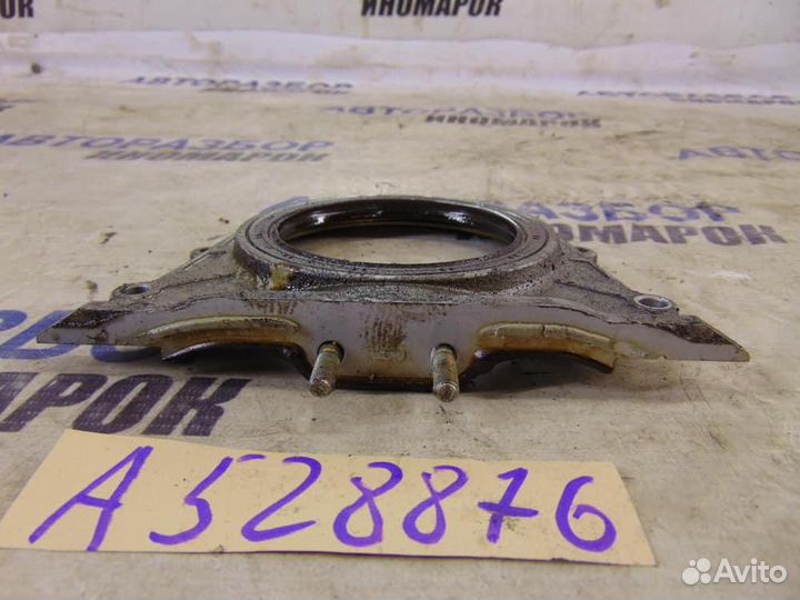 Крышка коленвала задняя для Nissan Primera 2 1996