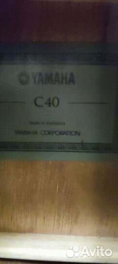 Гитара yamaha c40