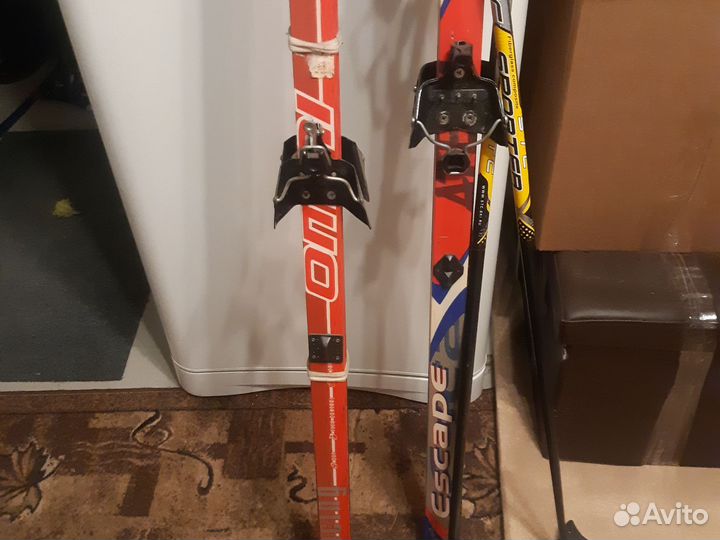 Детские лыжи