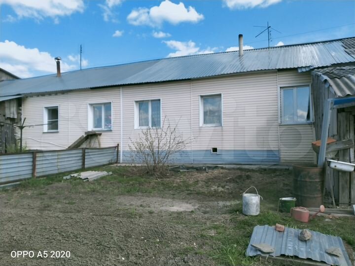 Дом 111 м² на участке 6 сот.