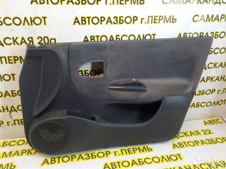 Обшивка двери передней правой Renault Megane I 19