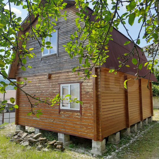 Дом 83 м² на участке 8 сот.