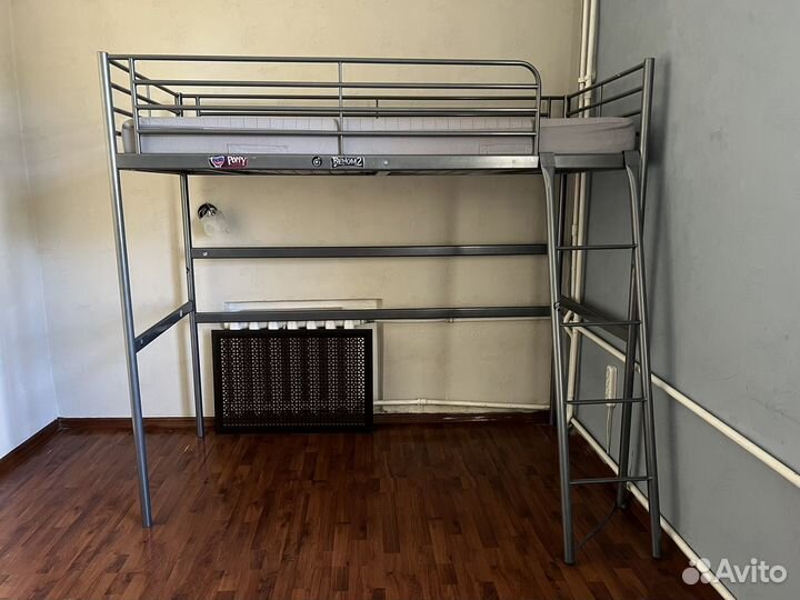 Детская кровать IKEA с матрасом