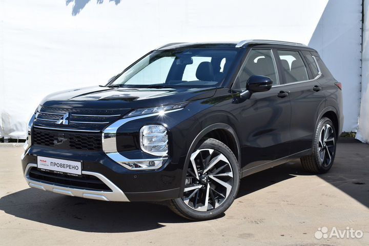 Mitsubishi Outlander 2.5 CVT, 2022