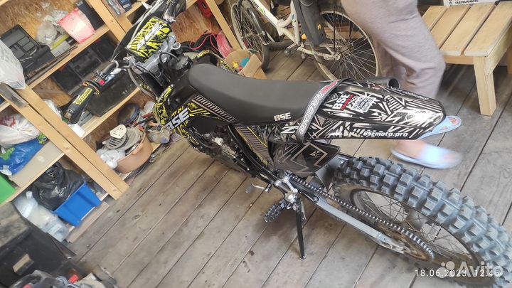 BSE Z1 2.0Zebra Yellow 1.0 black plastic