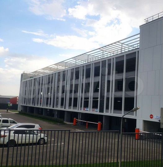 Машиноместо, 14 м²