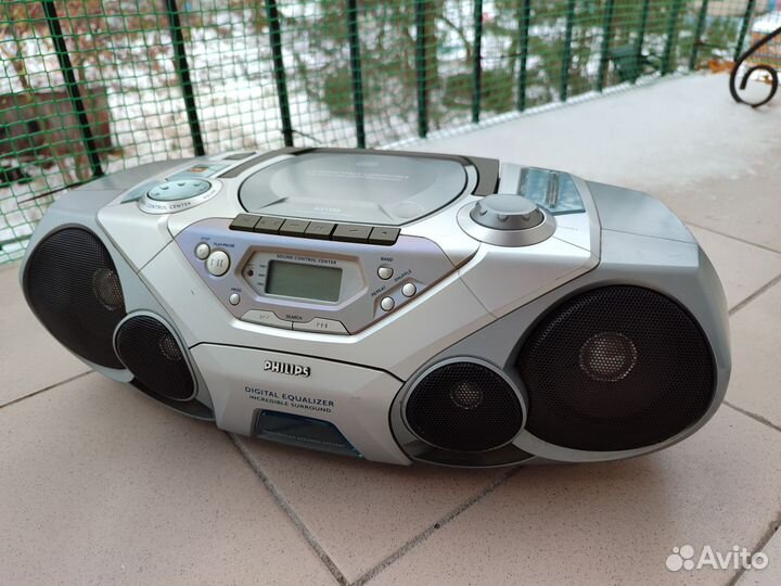 Магнитола бумбокс philips AZ1550