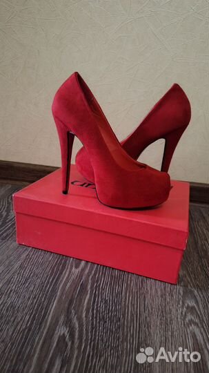 Туфли женские 39 размер