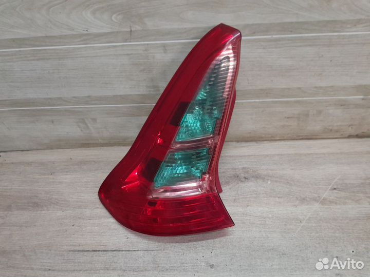 Фонарь задний левый Citroen C4 I (2004—2014)
