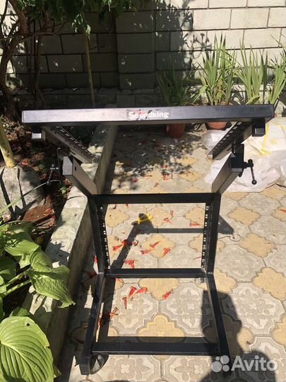 Рэковая стойка