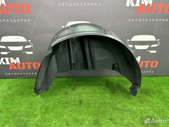 Подкрылок задний правый Skoda Fabia 2 1.4 cggb