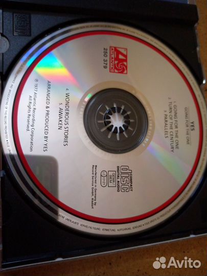 Фирменные компакт диски