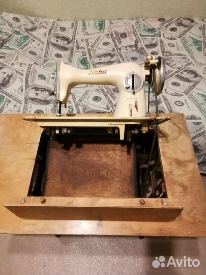 Швейная машина Tikka Финляндия (1962г)