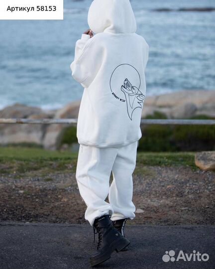 Костюм женский оверсайз