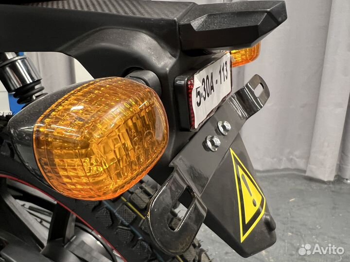 Мопед rockot alpha city M12 для комфортных поездок