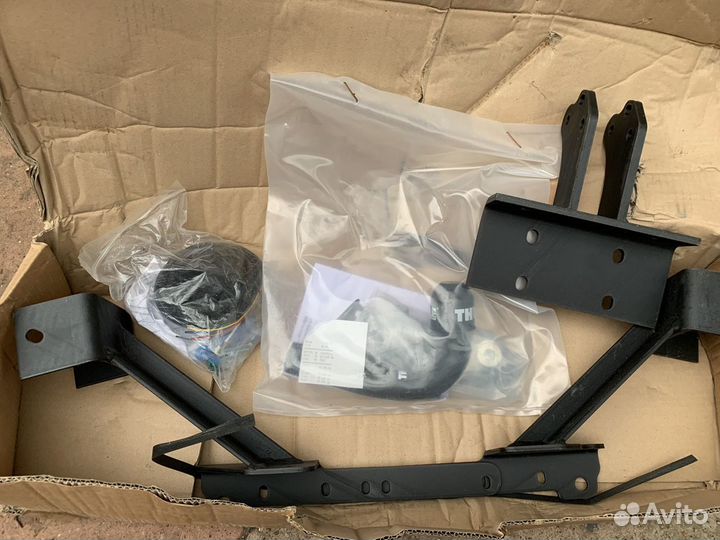 Продам новый фаркоп thule Lexsus GX460 и Toyota LC