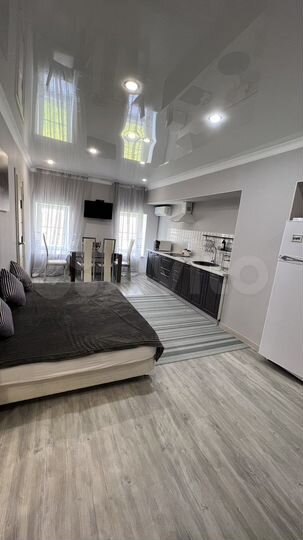 Дом 53 м² на участке 8,5 сот.