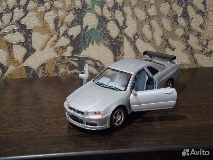 Nissan Skyline GTR R34 Kinsmart