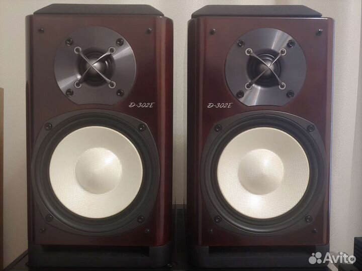 Акустические колонки бу Onkyo D 302 E