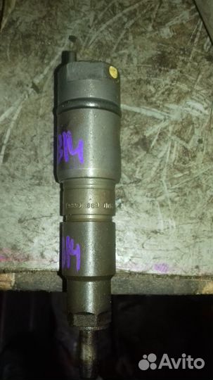 Продам форсунку топливную Mersedes Atego 043219150