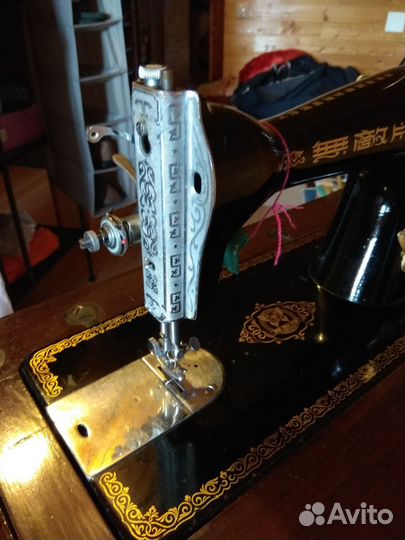 Швейная машина ножная Китайская (как Зингер)
