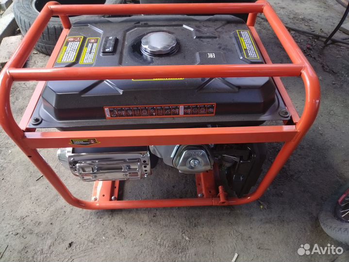 Бензиновый генератор