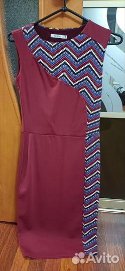 Платье женское 44 размера