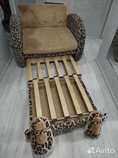 Детский диван (раскладывающийся)