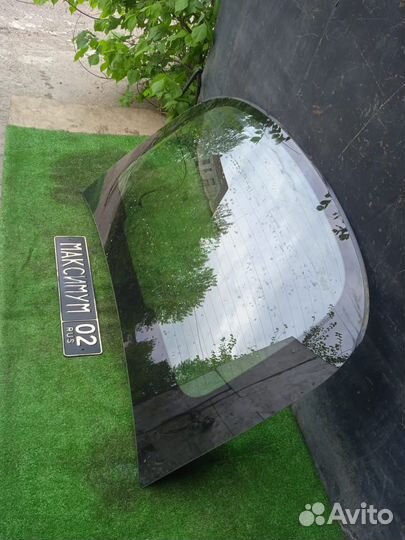 Заднее стекло BMW X4 F26