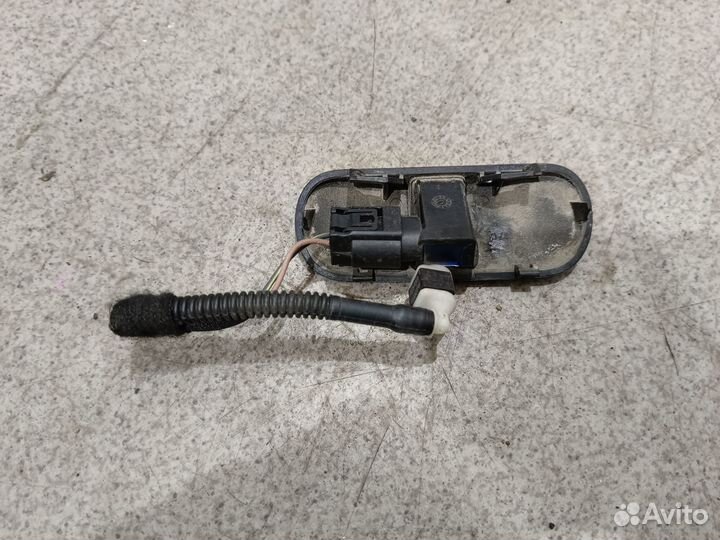 Форсунка омывателя стекла для VW Passat CC B6 B7