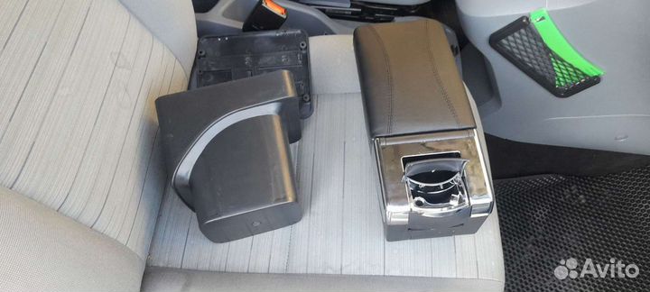 Подлокотник на ford focus 2 2005-2011