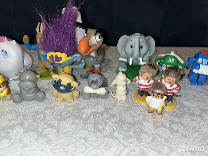 Игрушки из свит бокса и макдональдса