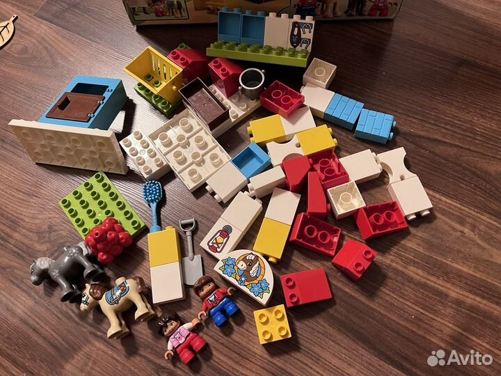 Конструктор Lego duplo конюшня 10868