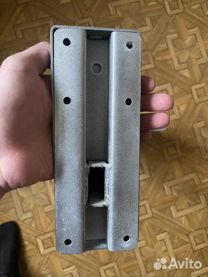 Кронштейн для тв и свч печей