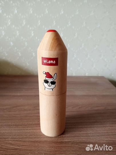 Сувенирный набор цветных карандашей