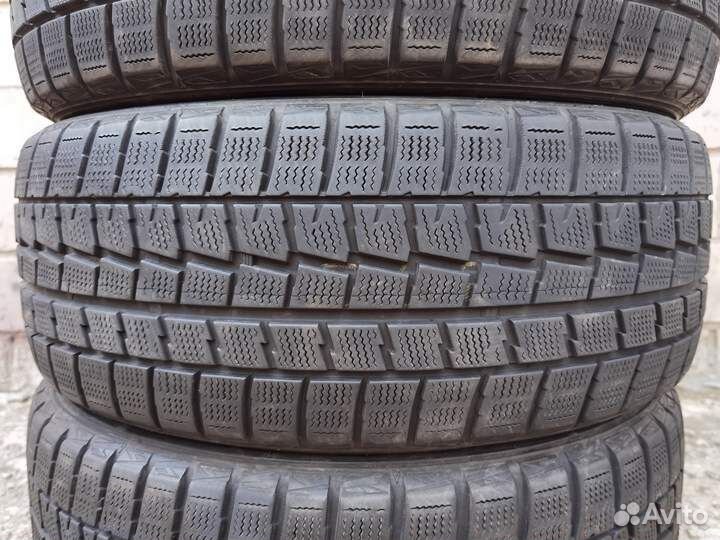 Dunlop Winter Maxx WM01 215/50 R17 91Q