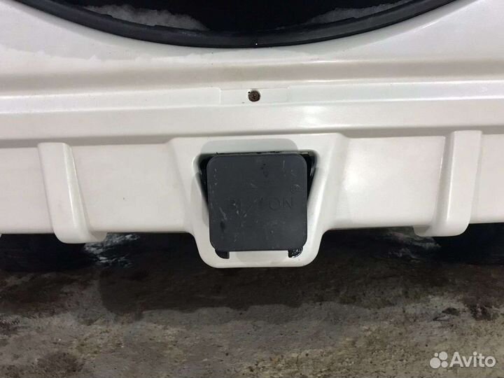 Фаркоп под квадрат Мitsubishi Рajero 4