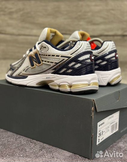 Кроссовки New Balance 1906r 'White Navy Gold'