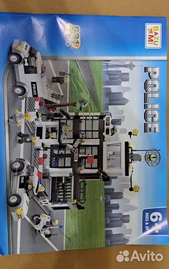 Полицейский участок Police