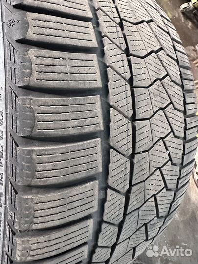 Continental ContiWinterContact TS 860 295/35 R21 111V