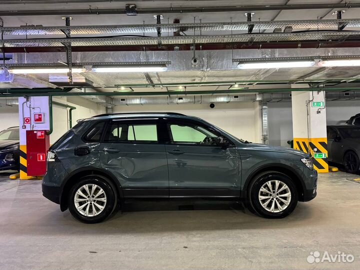 Volkswagen Tiguan 1.4 AMT, 2019, битый, 83 118 км