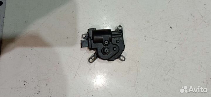Сервопривод моторчик отопителя Форд Фокус