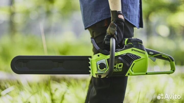 Цепная пила аккумуляторная Greenworks 2005807, без