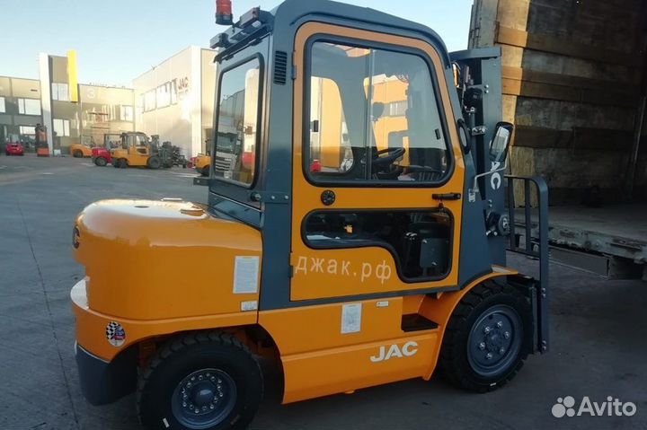 Вилочный погрузчик JAC CPCD25, 2023
