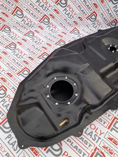 Топливный бак Toyota Rav4 2006-2013