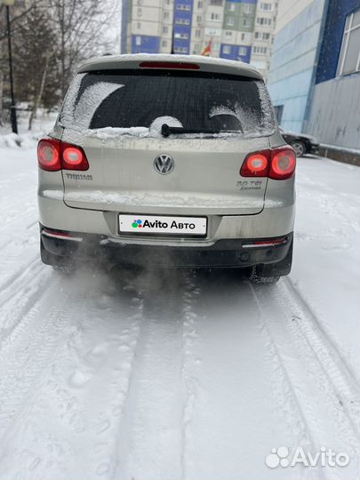 Volkswagen Tiguan 2.0 AT, 2011, 142 380 км