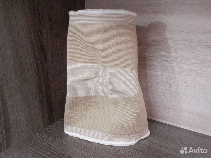 Бандаж коленного сустава Fosta