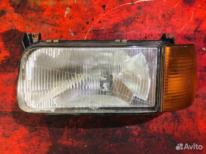 VW Passat B3 фара левая и другое с разборки