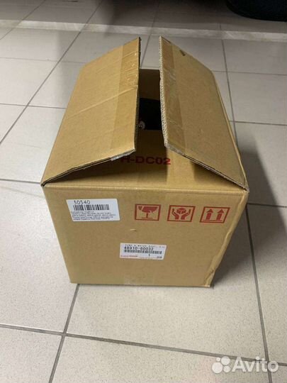 Насос гидроподвески lx570 lx450 tlc200