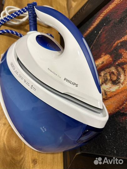 Парогенератор Philips GC7015 Perfekt Care Viva